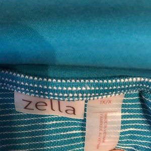 Women’s plus size zip front jacket